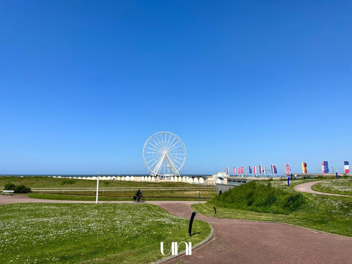 Charmante Maison En Pierre - Centre Ville - Plage ウイストルアム エクステリア 写真