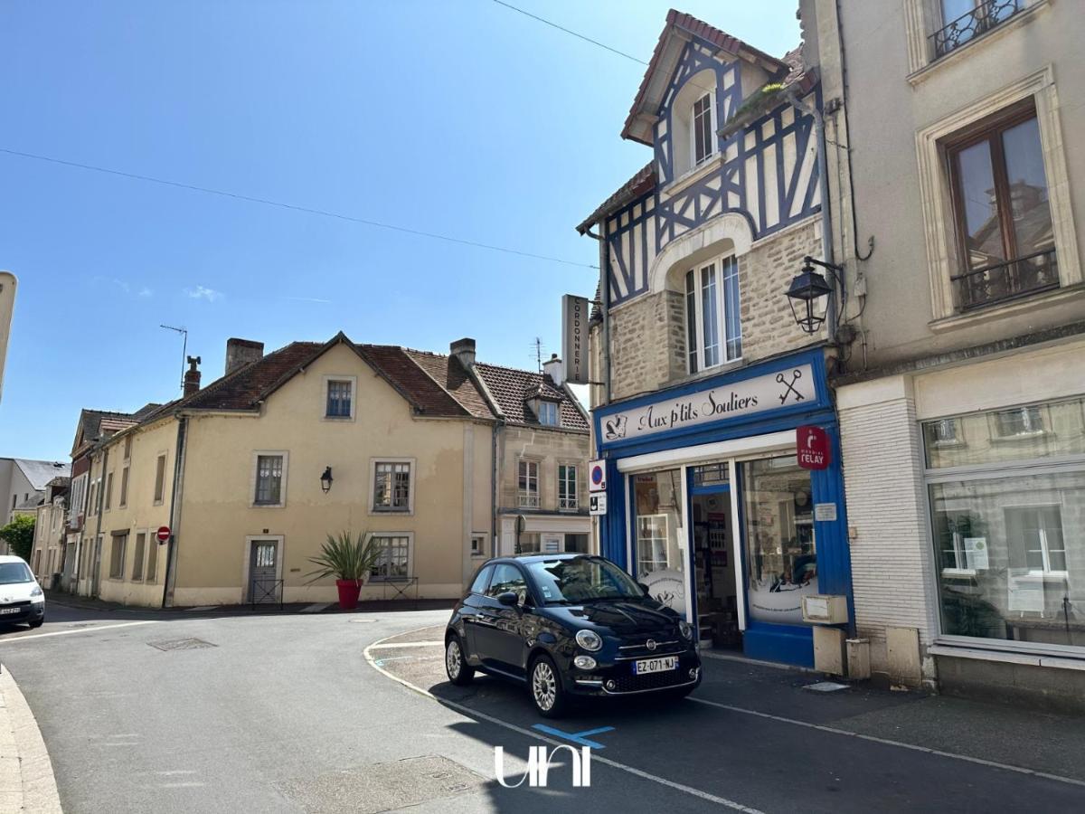 Charmante Maison En Pierre - Centre Ville - Plage ウイストルアム エクステリア 写真